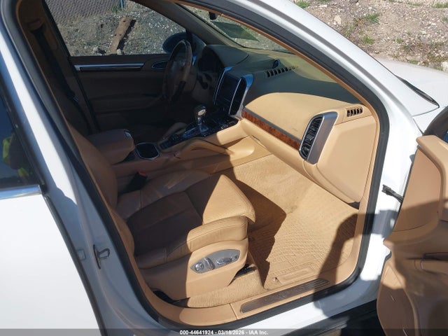 2012 PORSCHE CAYENNE WP1AB2A21CLA49994 Photo 4