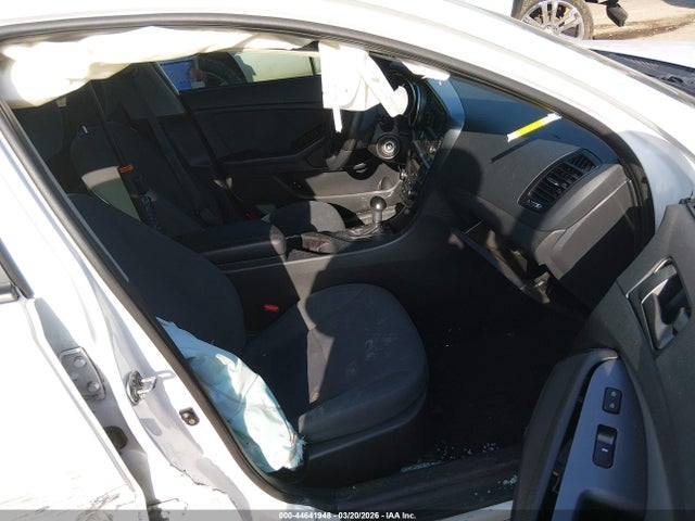 2015 Kia Optima Lx მანქანა იყიდება აუქციონზე, vin: KNAGM4A72F5599112, აუქციონის ნომერი: 44641948