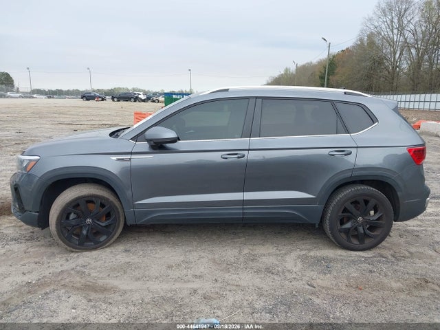 Продаж на аукціоні авто 2022 Volkswagen Taos 1.5t Se, vin: 3VVLX7B20NM017841, номер лоту: 44641947