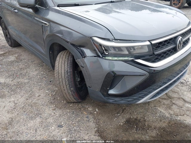 Продаж на аукціоні авто 2022 Volkswagen Taos 1.5t Se, vin: 3VVLX7B20NM017841, номер лоту: 44641947