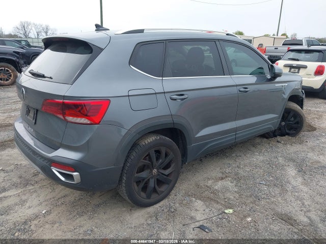 Продаж на аукціоні авто 2022 Volkswagen Taos 1.5t Se, vin: 3VVLX7B20NM017841, номер лоту: 44641947