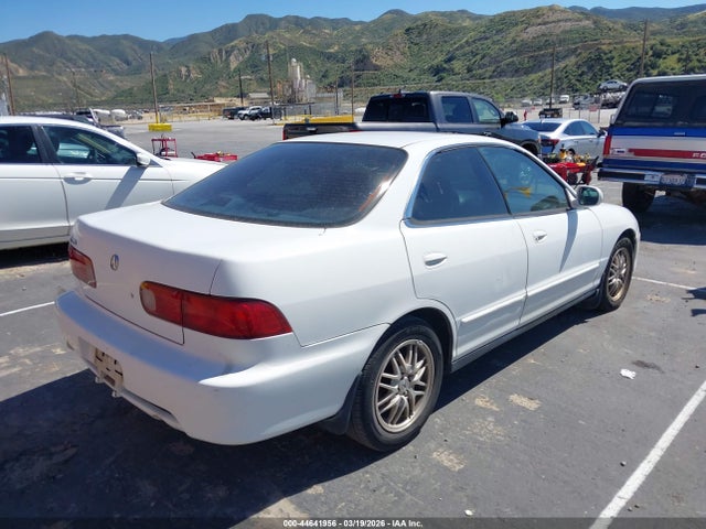 2000 ACURA INTEGRA JH4DB7652YS000345 Photo 3
