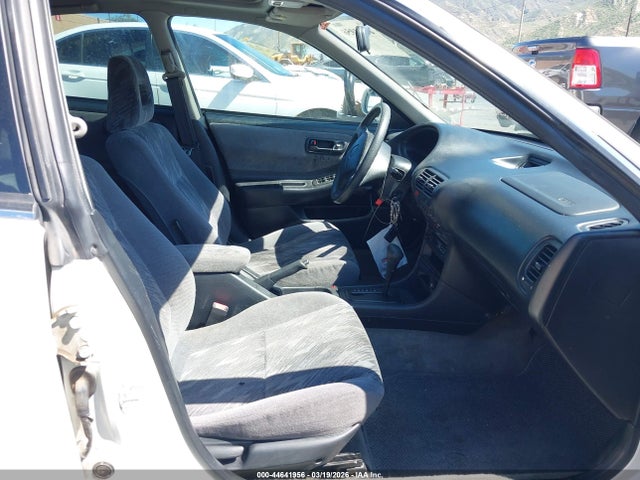2000 ACURA INTEGRA JH4DB7652YS000345 Photo 4