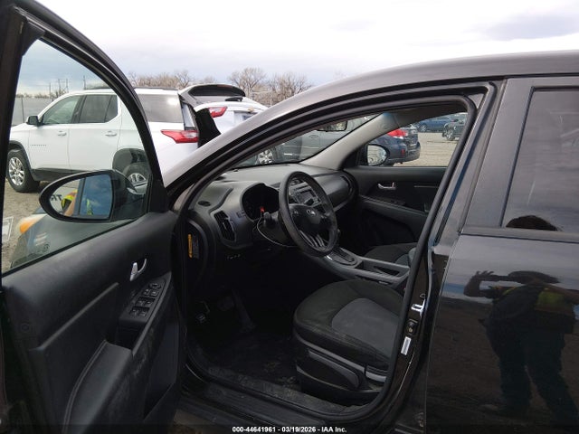 2014 KIA SPORTAGE KNDPB3AC2E7606739 Photo 4