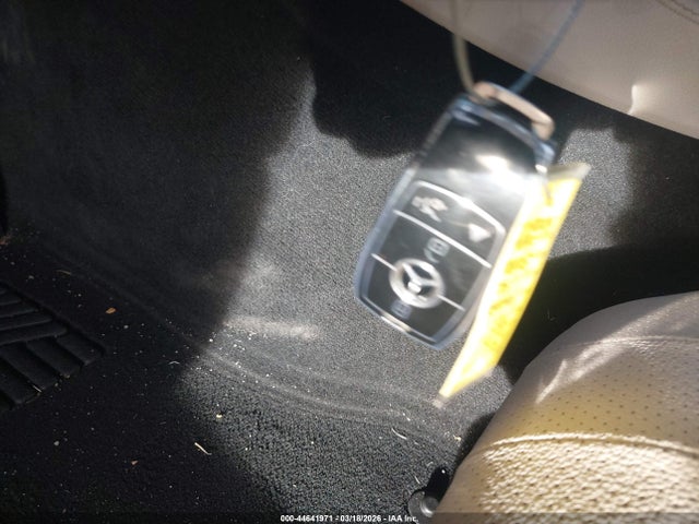 44641971 :رقم المزاد ، WDDZF4KBXHA048015 vin ، 2017 Mercedes-benz E 300 4matic مزاد بيع
