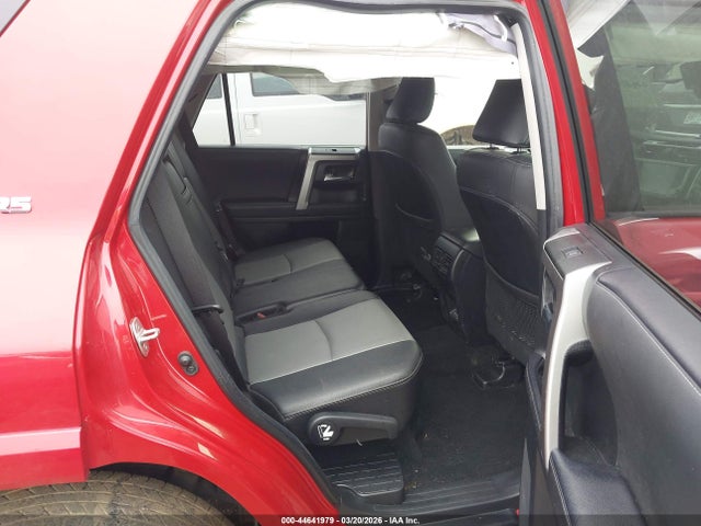 2023 TOYOTA 4RUNNER JTENU5JR1P6139352 Photo 7