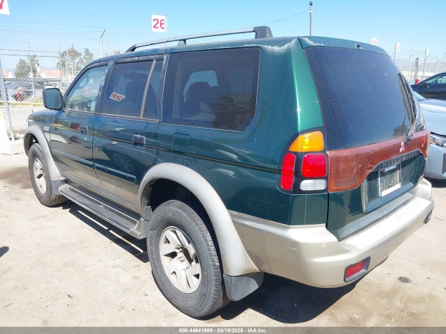 2001 MITSUBISHI MONTERO SPORT JA4LS31H31P044705 Photo 2