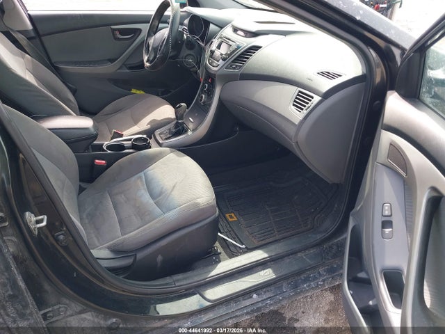 5NPDH4AE8EH531940 Hyundai ELANTRA SE