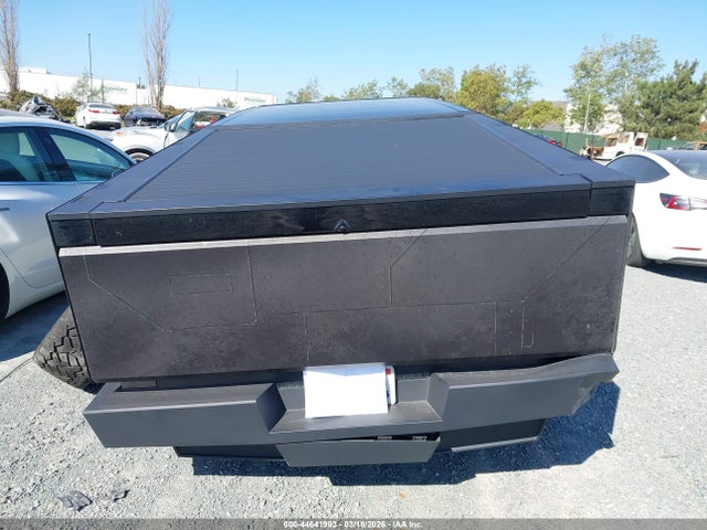 Tesla Cybertruck Cyberbeast 2024 7G2CEHEE6RA017282 Image 16