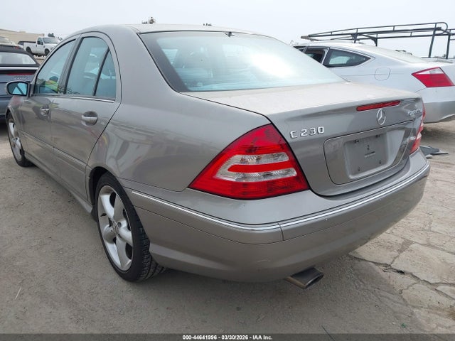 Продаж на аукціоні авто 2005 Mercedes-benz C 230 Kompressor Sport, vin: WDBRF40J65A795965, номер лоту: 44641996