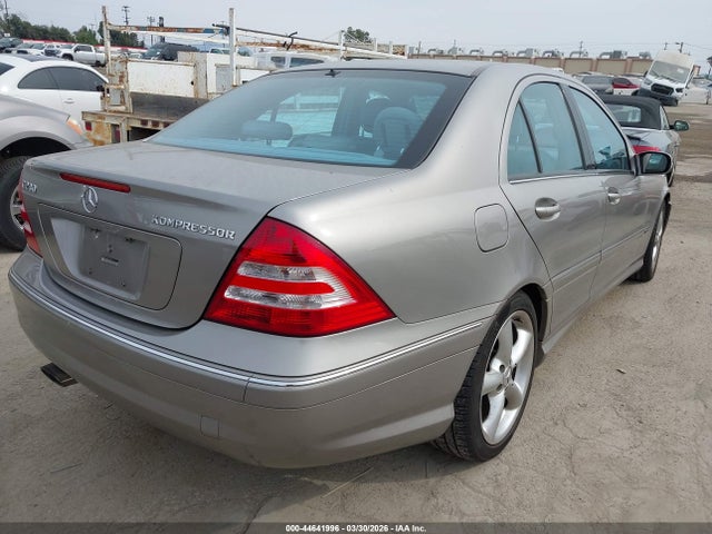 Продаж на аукціоні авто 2005 Mercedes-benz C 230 Kompressor Sport, vin: WDBRF40J65A795965, номер лоту: 44641996