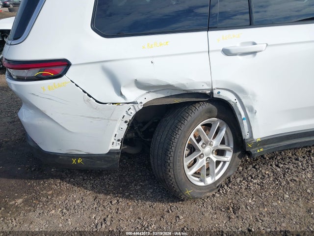 44642012 :رقم المزاد ، 1C4RJKAG3N8534839 vin ، 2022 Jeep Grand Cherokee L Laredo 4x4 مزاد بيع