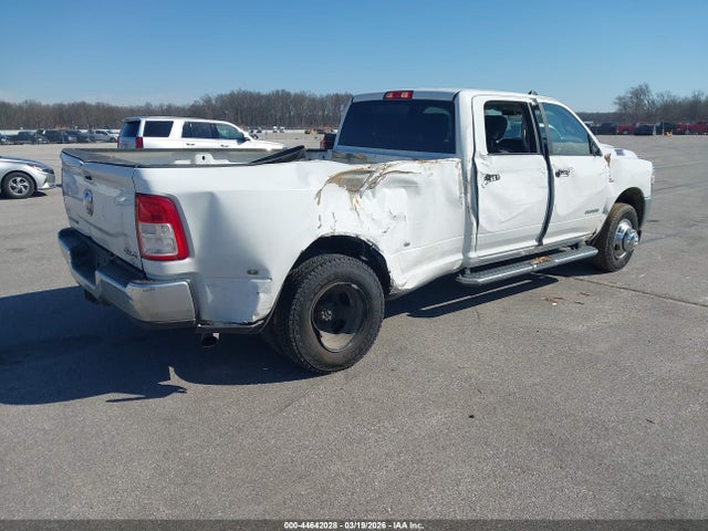 44642028 :رقم المزاد ، 3C63RRHL7LG117202 vin ، 2020 Ram 3500 Big Horn  4x4 8' Box مزاد بيع