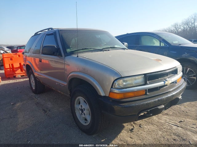2000 CHEVROLET BLAZER 1GNCT18W9YK217668