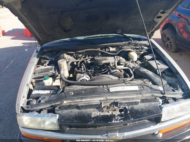 2000 CHEVROLET BLAZER 1GNCT18W9YK217668 Photo 9