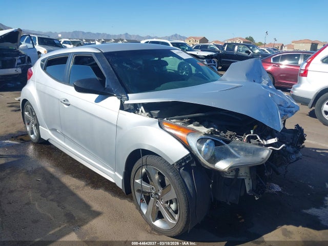 2013 HYUNDAI VELOSTER KMHTC6AEXDU175187