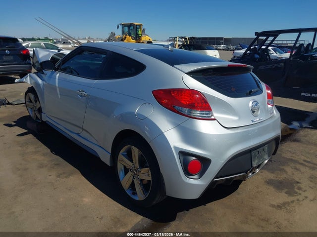 2013 HYUNDAI VELOSTER KMHTC6AEXDU175187 Photo 2