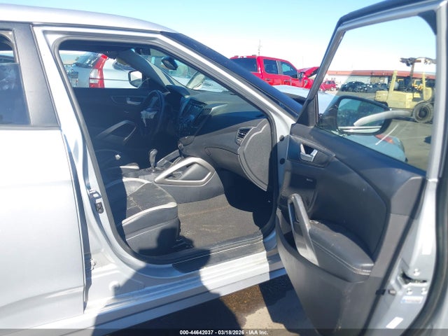 2013 HYUNDAI VELOSTER KMHTC6AEXDU175187 Photo 4