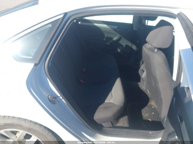 Aukcja sprzedaży 2017 Volkswagen Passat 1.8t S, vin: 1VWAT7A3XHC072084, numer aukcji: 44642046