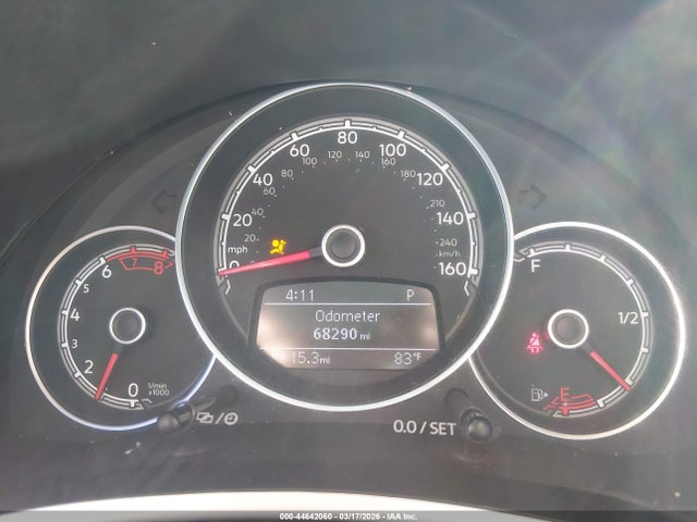 3VWJD7AT8KM717818 Volkswagen Beetle 2.0t Se