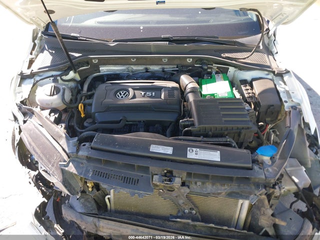 3VWH17AU6HM533227 Volkswagen GOLF ALLTRACK