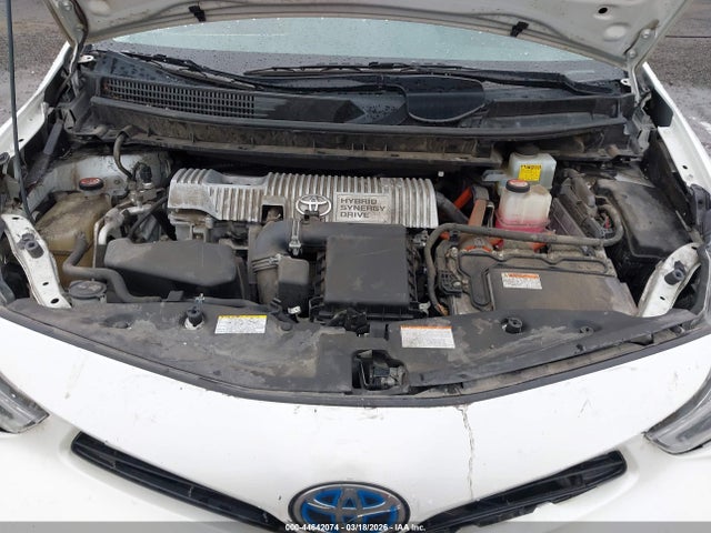 2015 TOYOTA PRIUS V JTDZN3EU1FJ038099 Photo 9