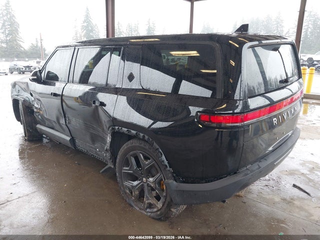 2023 RIVIAN R1S 7PDSGABA6PN028813 Photo 2