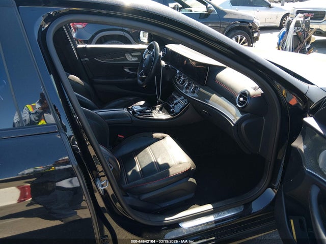 2018 MERCEDES-BENZ AMG E 43 WDDZF6EB6JA381373 Photo 4