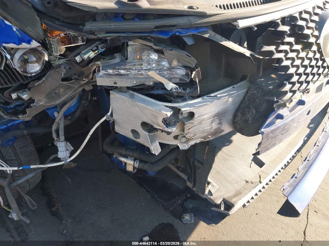 JTHBA1D27G5018000 Lexus IS 200T