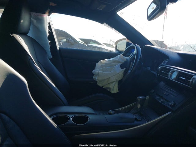 JTHBA1D27G5018000 Lexus IS 200T