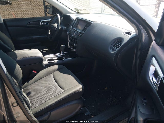 Продажа на аукционе авто 2020 Nissan Pathfinder S 2wd, vin: 5N1DR2AN7LC607833, номер лота: 44642131