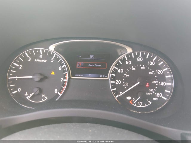 Продажа на аукционе авто 2020 Nissan Pathfinder S 2wd, vin: 5N1DR2AN7LC607833, номер лота: 44642131