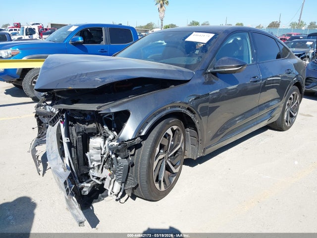 Продаж на аукціоні авто 2024 Audi Q8 E-tron S Line Premium Plus Quattro, vin: WA1CAAGE6RB010982, номер лоту: 44642173