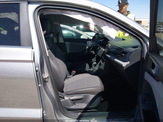 Продаж на аукціоні авто 2024 Volkswagen Taos 1.5t Se, vin: 3VVVX7B2XRM019577, номер лоту: 44642175