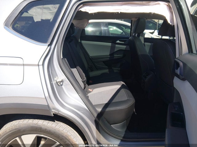 Продаж на аукціоні авто 2024 Volkswagen Taos 1.5t Se, vin: 3VVVX7B2XRM019577, номер лоту: 44642175