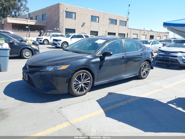 4T1M11AK7LU901055 Toyota CAMRY SE