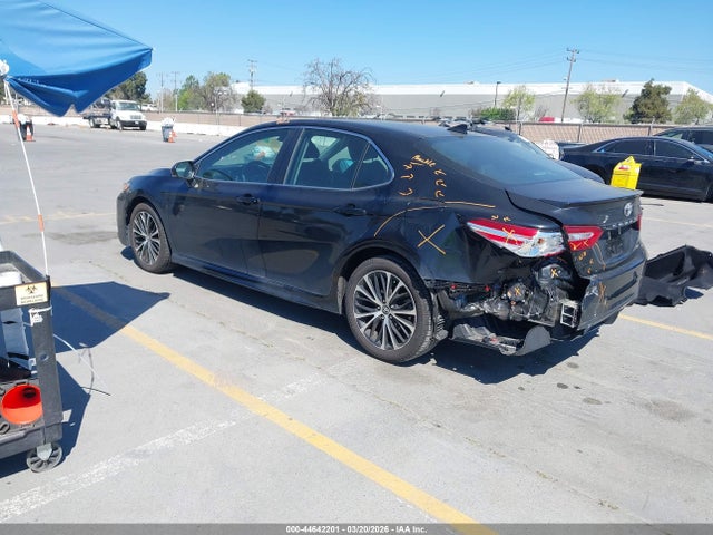 4T1M11AK7LU901055 Toyota CAMRY SE