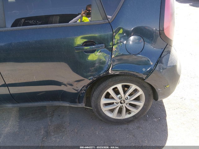 Aukcja sprzedaży 2017 Kia Soul +, vin: KNDJP3A52H7411947, numer aukcji: 44642271