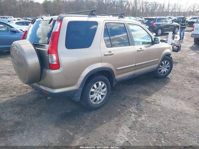 2005 HONDA CR-V SHSRD78975U327391 Photo 3