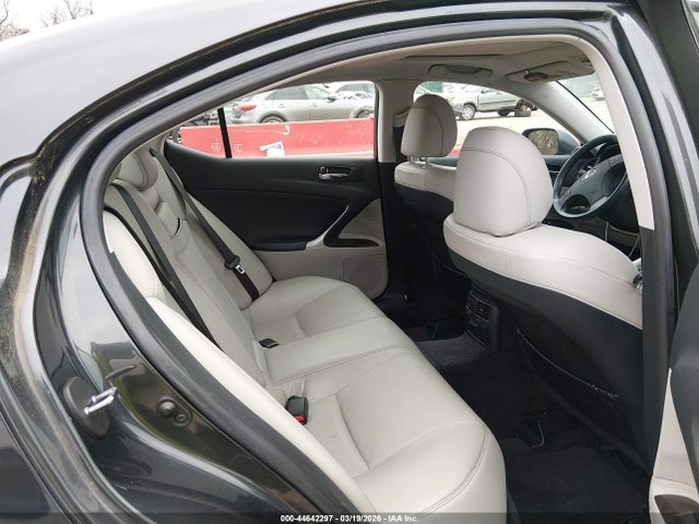 Продажа на аукционе авто 2010 Lexus Is 250, vin: JTHCF5C28A2034844, номер лота: 44642297