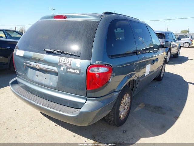 2006 Chrysler Town & Country მანქანა იყიდება აუქციონზე, vin: 1A4GP45R66B610050, აუქციონის ნომერი: 44642314