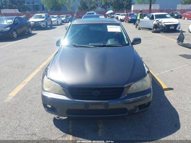 Продаж на аукціоні авто 2002 Lexus Is 300, vin: JTHBD192020037980, номер лоту: 44642344
