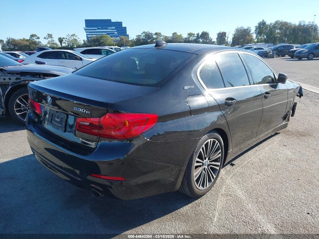 2019 BMW 530E WBAJA9C56KB388983 Photo 3