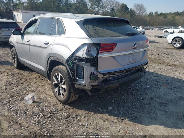 44642411 :رقم المزاد ، 1V2DC2CA5NC202524 vin ، 2022 Volkswagen Atlas Cross Sport 2.0t Se مزاد بيع