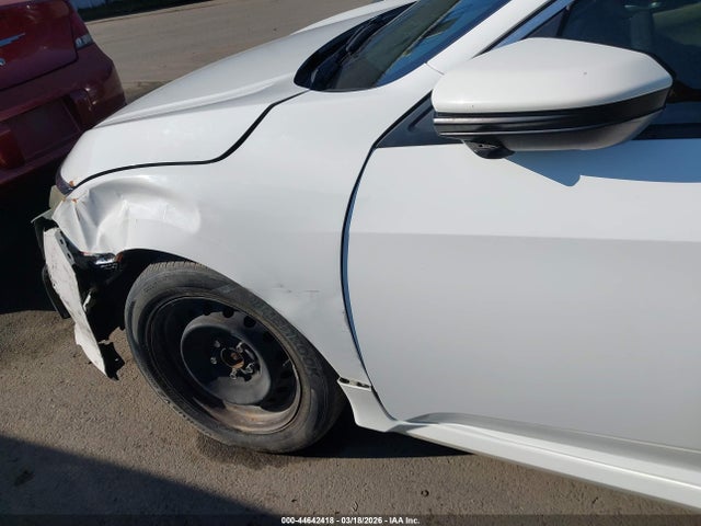 Продажа на аукционе авто 2016 Honda Civic Lx, vin: 19XFC2F52GE201853, номер лота: 44642418
