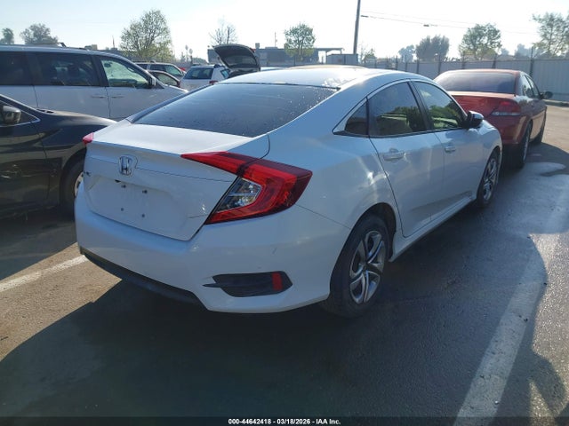 Продажа на аукционе авто 2016 Honda Civic Lx, vin: 19XFC2F52GE201853, номер лота: 44642418