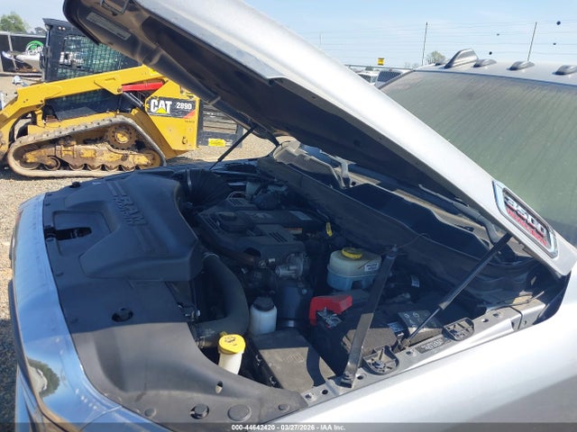 44642420 :رقم المزاد ، 3C63RRGL6MG549671 vin ، 2021 Ram 3500 Tradesman  4x4 8' Box مزاد بيع