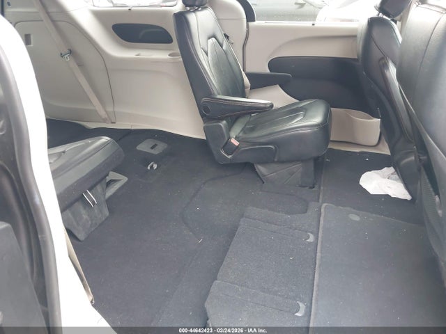 2C4RC1BG0JR290391 Chrysler Pacifica Touring L