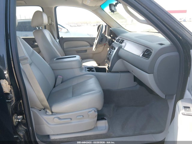 44642433 :رقم المزاد ، 1GNSKBE08DR209454 vin ، 2013 Chevrolet Tahoe Lt مزاد بيع
