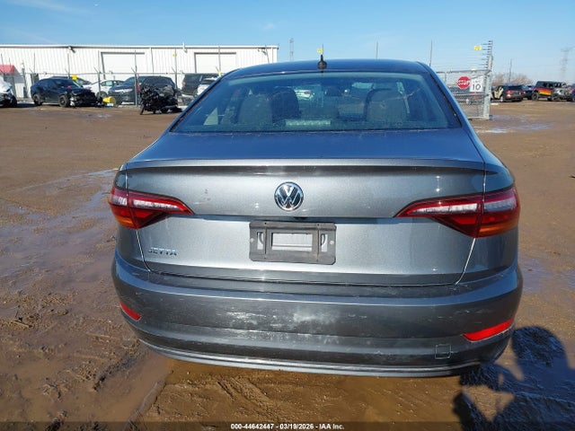 2019 Volkswagen Jetta 1.4t R-line/1.4t S/1.4t Se მანქანა იყიდება აუქციონზე, vin: 3VWCB7BU6KM127106, აუქციონის ნომერი: 44642447